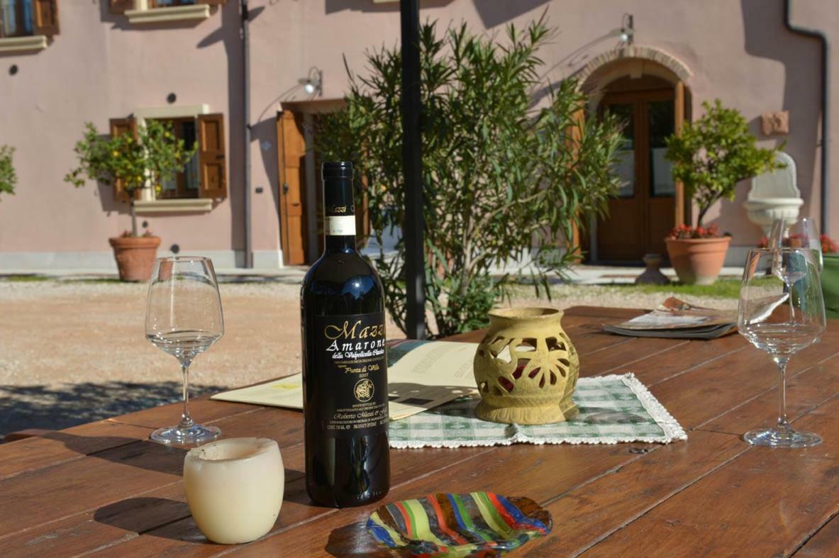 Relais Antica Corte Al Molino - Adults Only Неграр Экстерьер фото